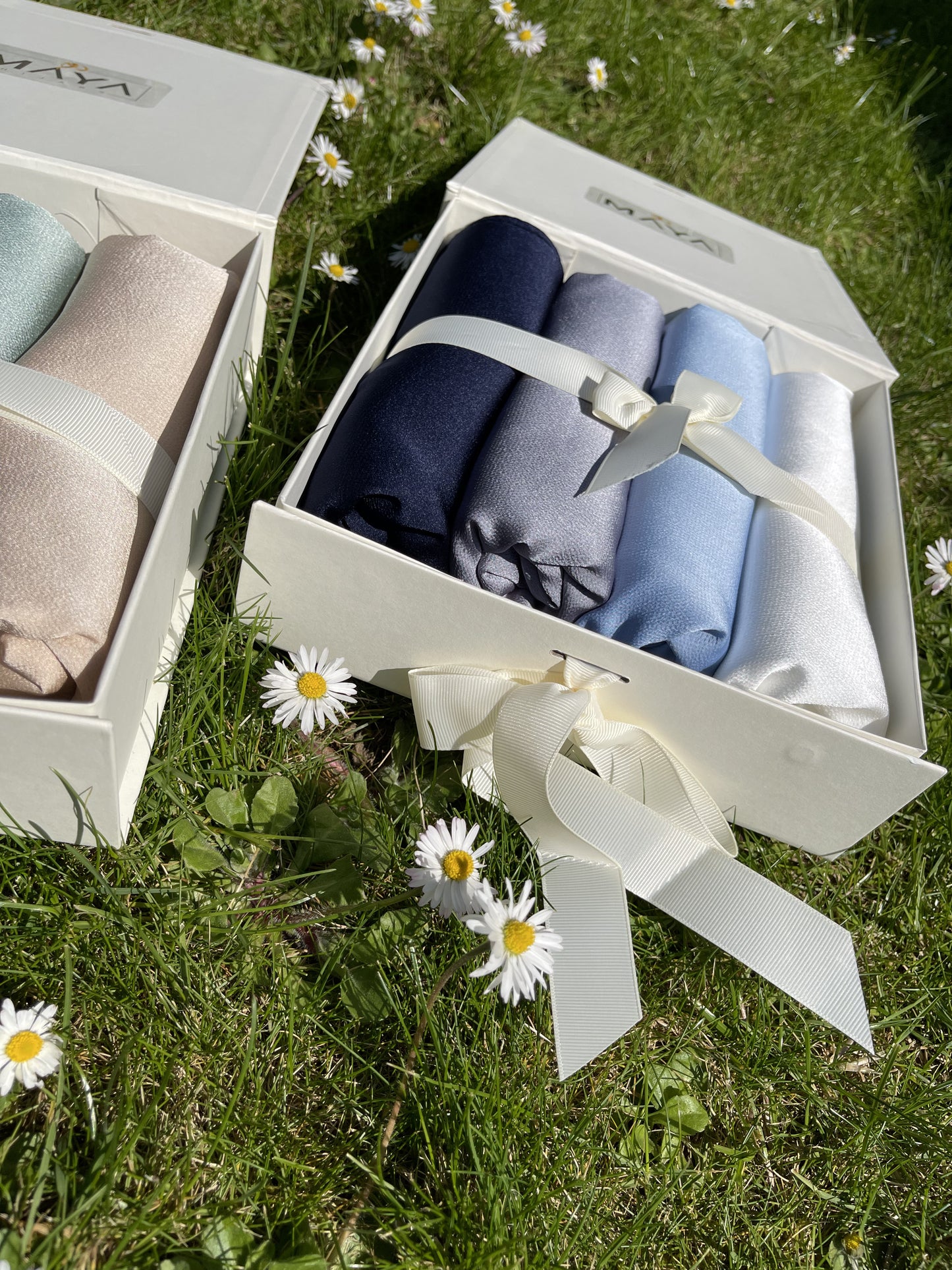 Satin Sea Box